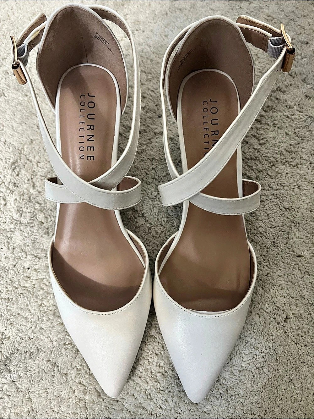 Journee Collection Riva Pump Pointed-Toe Heels White US 11